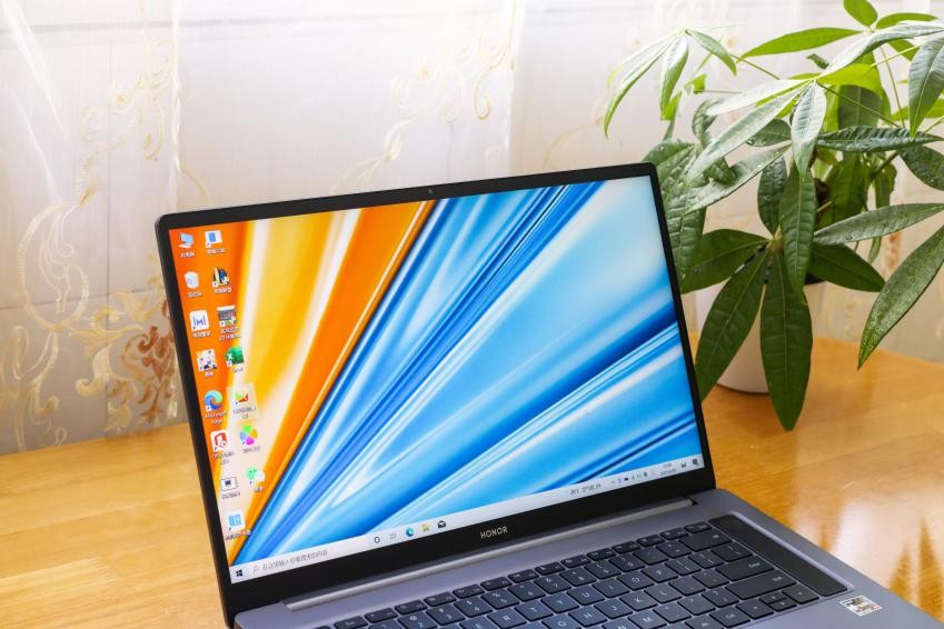 游戏本能像轻薄本一样用吗,荣耀16magicbook锐龙版测评