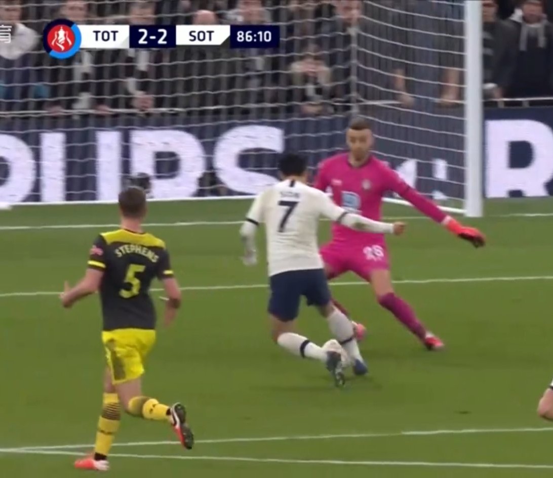 亚洲球王用实力回怼病毒歧视！