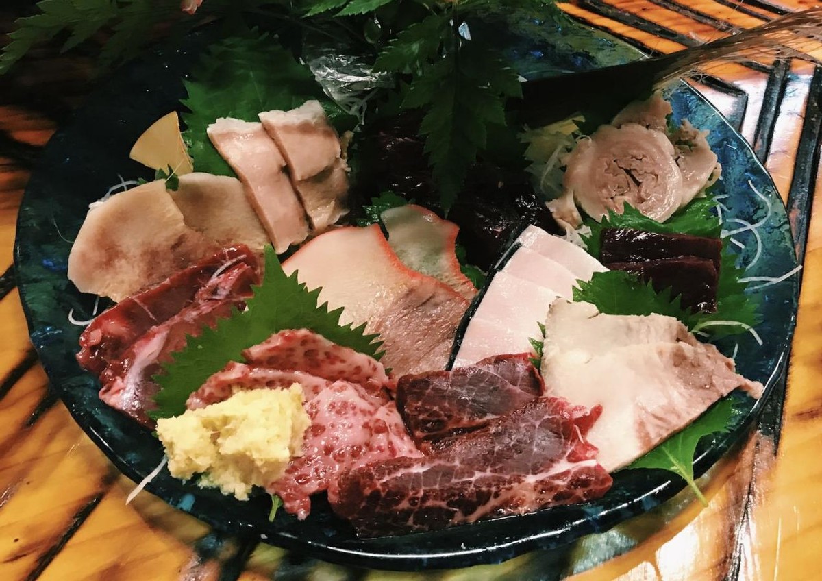 丹麦领航鲸捕杀视频,丹麦捕杀领航鲸