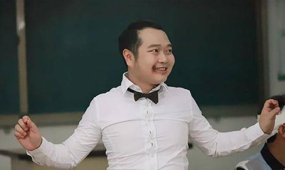 凭一句包租婆怎么没水了就身价过亿？周星驰眼光真毒​