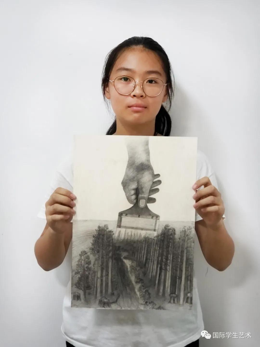 2018世界杯儿童画获奖作品,第十一届世界杯青少年绘画大赛