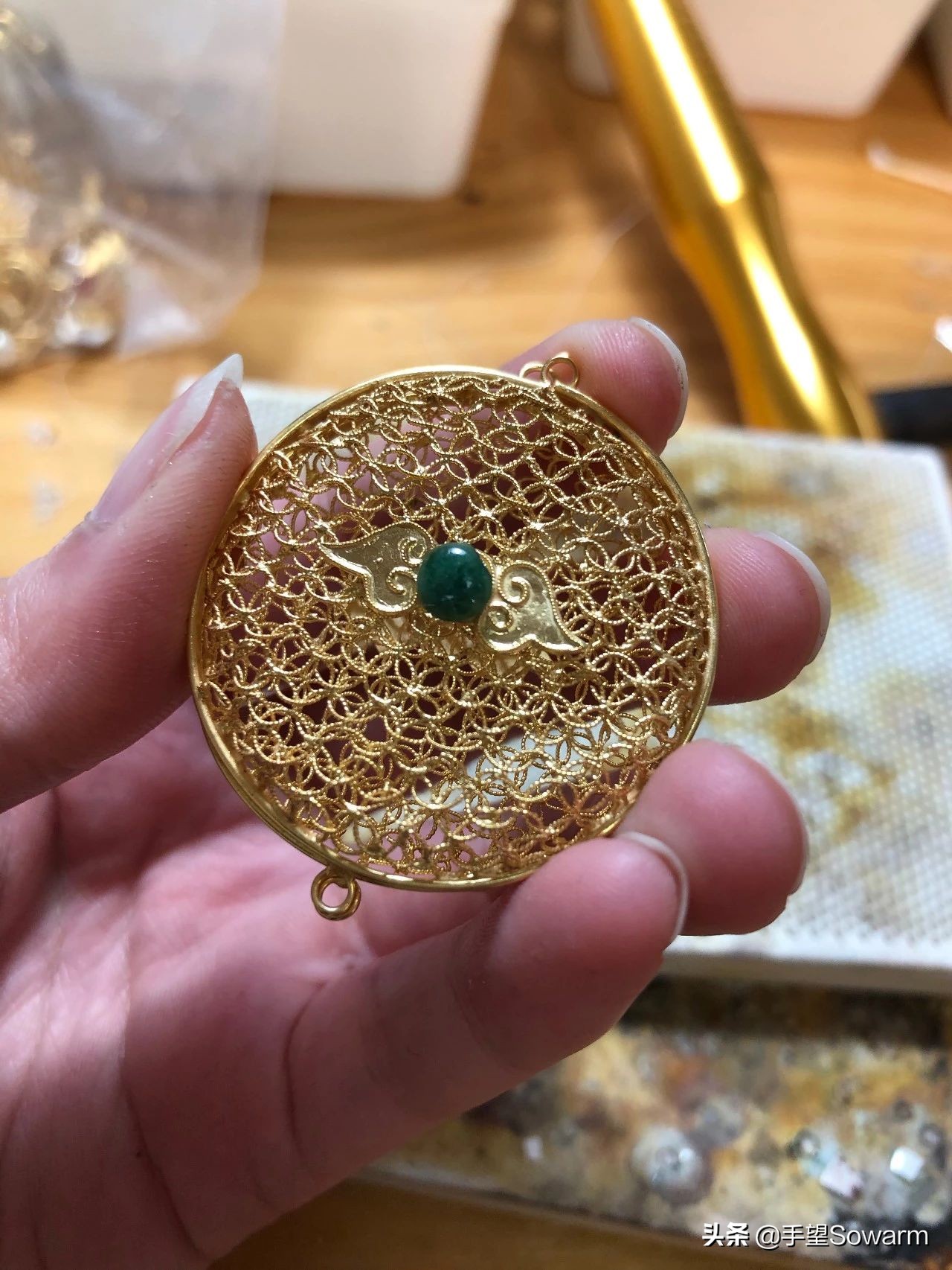 95后小姐姐用捡来的易拉罐做凤冠,手工diy古风凤冠教程易拉罐