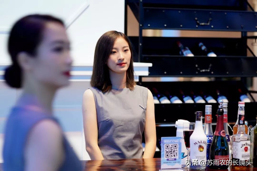 广州车展前台视频,广州车展现代展台前台