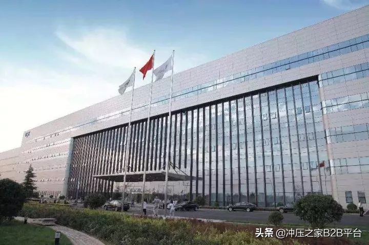 数千名工程师全力研发创作,10位工程师耗时22天修手机完整版