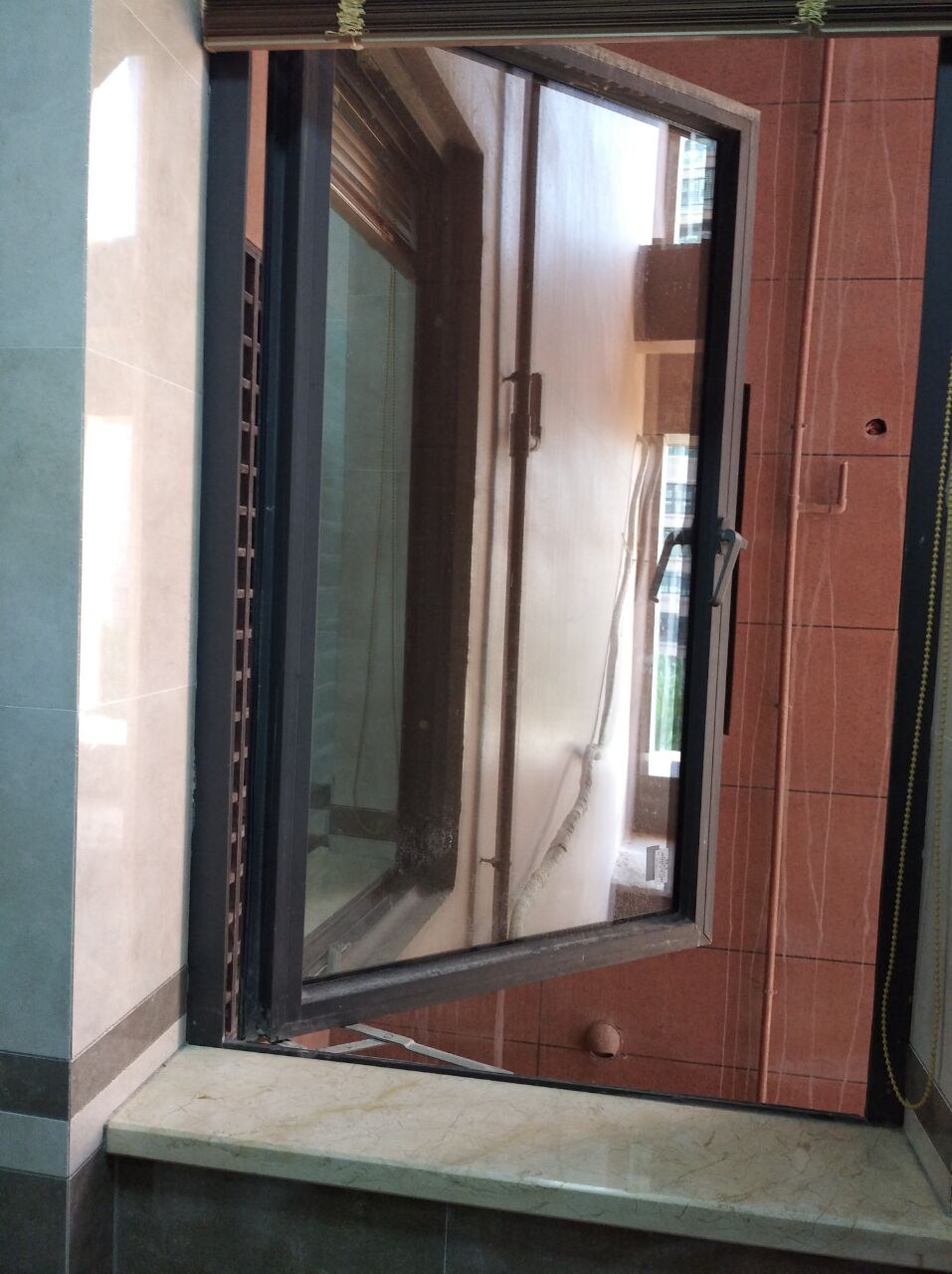 厕所总是反味怎么办,厕所总是反臭味怎么办