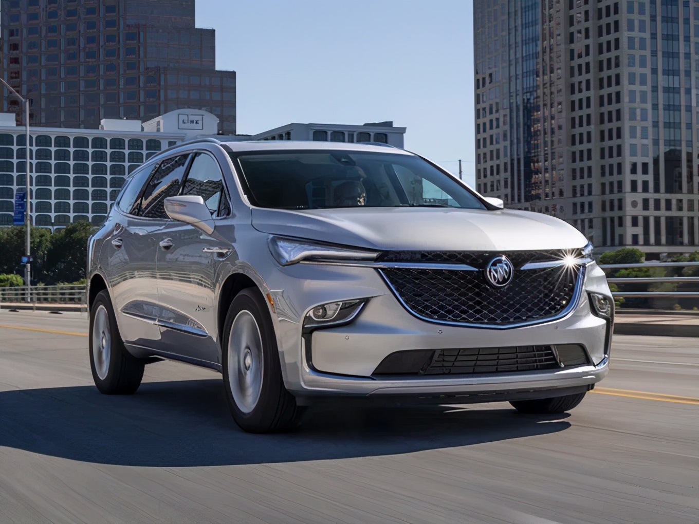 2023款全新别克昂科雷上市了吗,别克昂科雷将于下半年上市