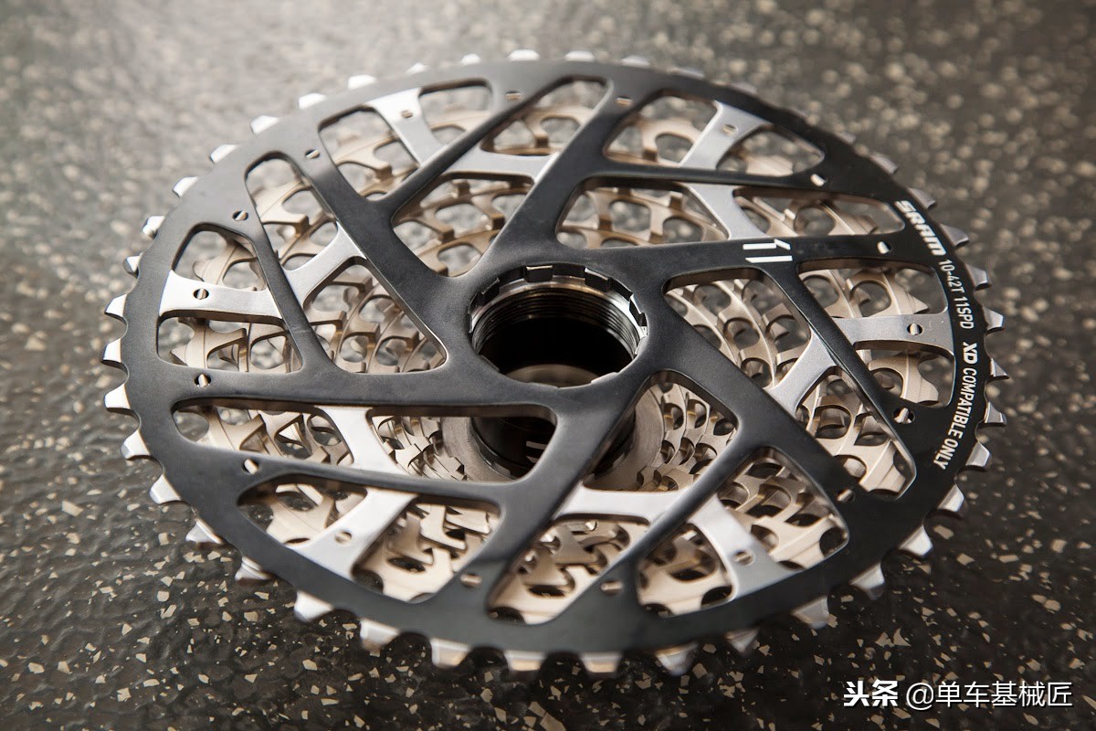 如何拆卸sram飞轮,sram的飞轮坏了能修吗