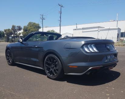 福特野马mustang2.3tecoboost,福特野马ecoboost2020好吗