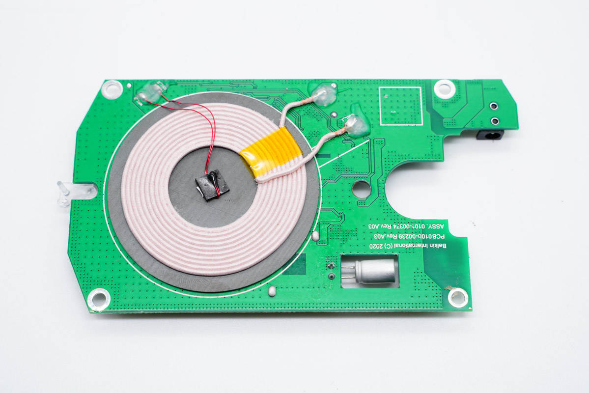 贝尔金二合一无线充测评,mfm认证第三方充电宝