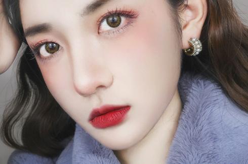 冬天适合哪种淡色口红,冬天适合什么样的口红颜色