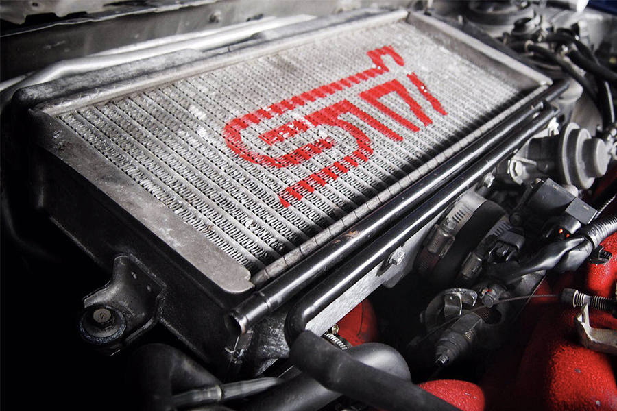 斯巴鲁翼豹是sti吗,斯巴鲁翼豹爬坡视频