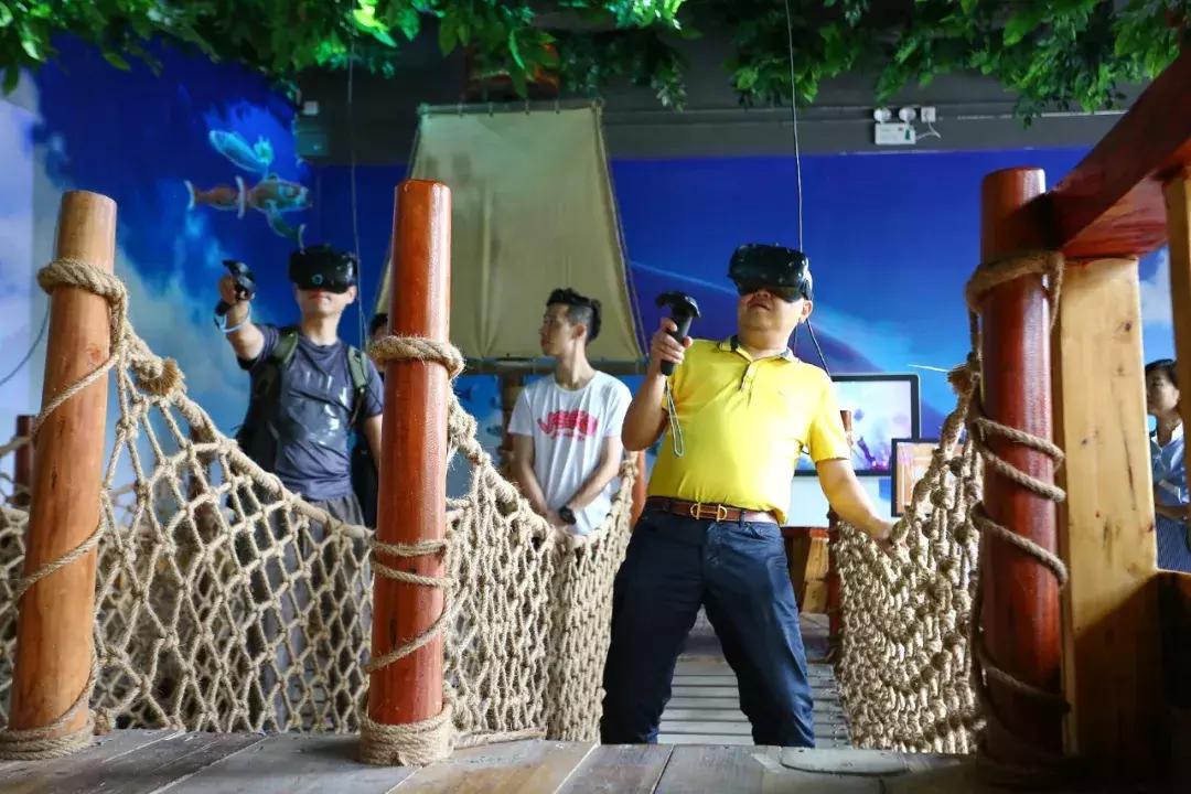 龙岗区甘坑客家小镇,甘坑客家小镇手撕鸡