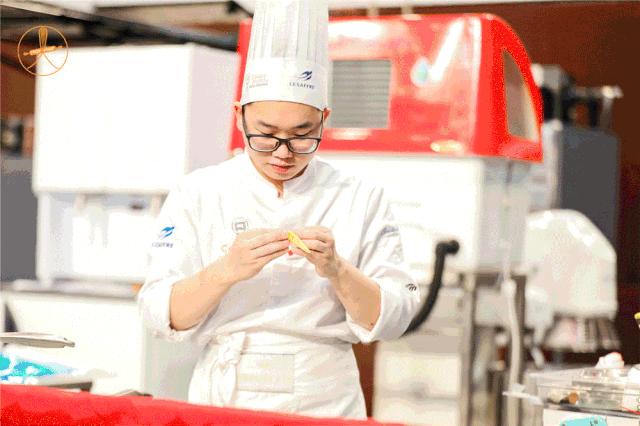 这位世界冠军年仅24岁！揭秘夺冠「配方设计图」