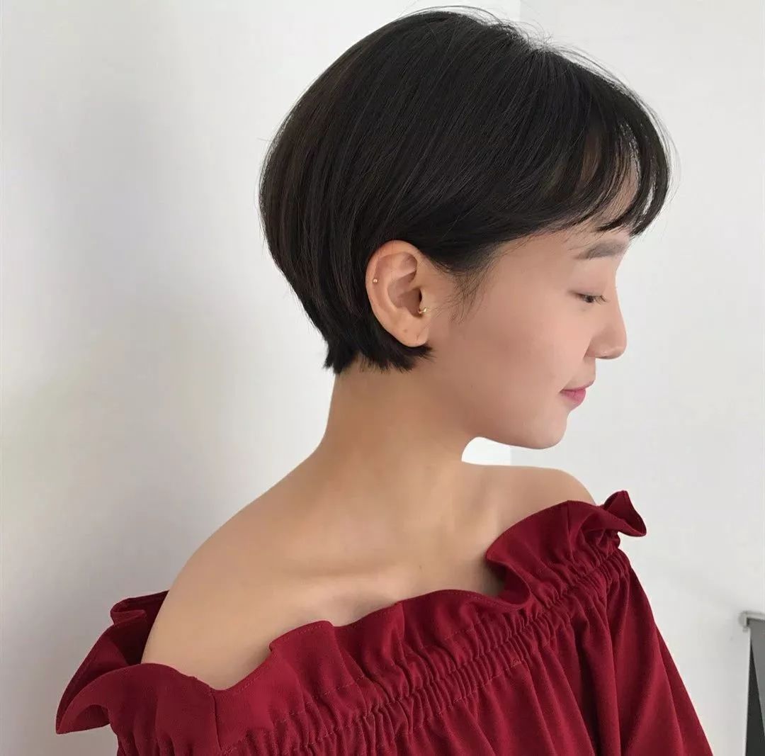 中长发锁骨发烫发中卷,初恋锁骨发中长发烫发