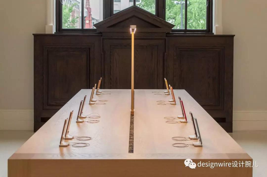 全球第一家苹果水上直营店在哪里,全球第一水上零售店