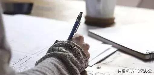 答辩过于紧张讲话慌张,毕业答辩很难过吗