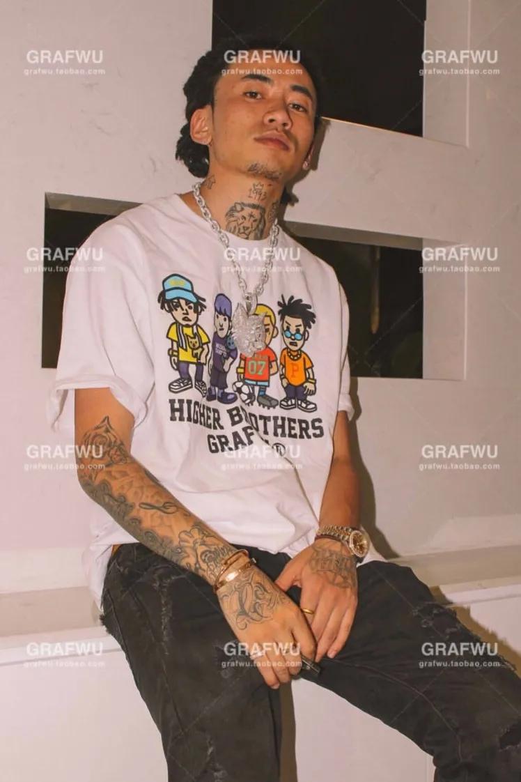 今年流行秋装明星同款,超薄明星同款春装