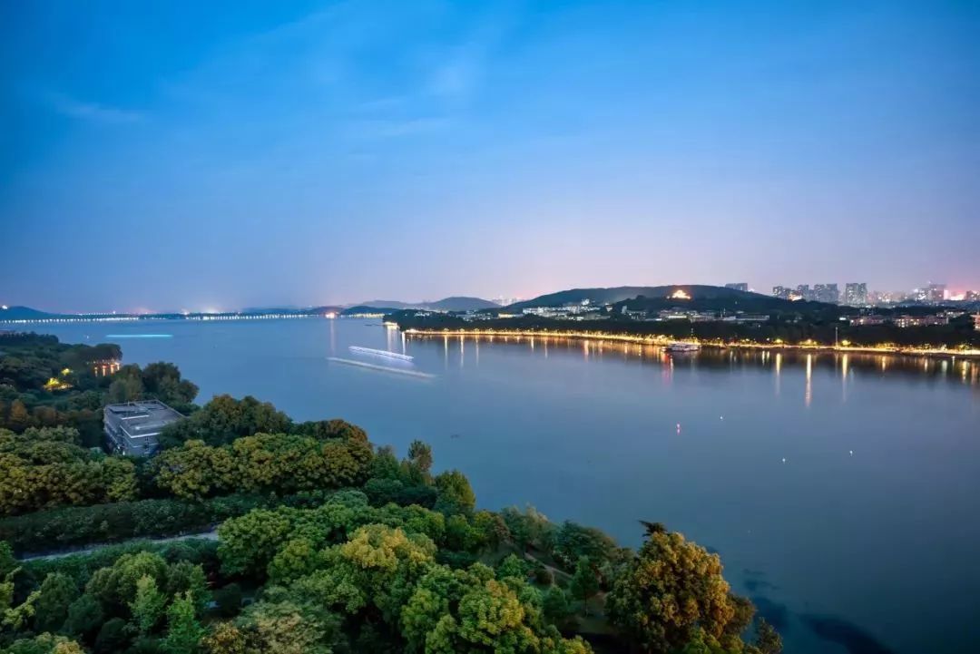 苏州去广州的特价机票,1月去哪里机票便宜又好玩