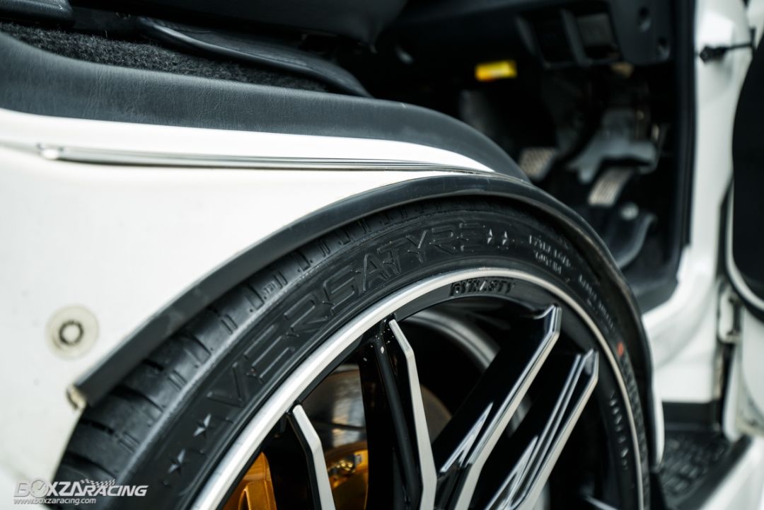 面包车能改装新能源吗,丰田海狮面包车6座最新款