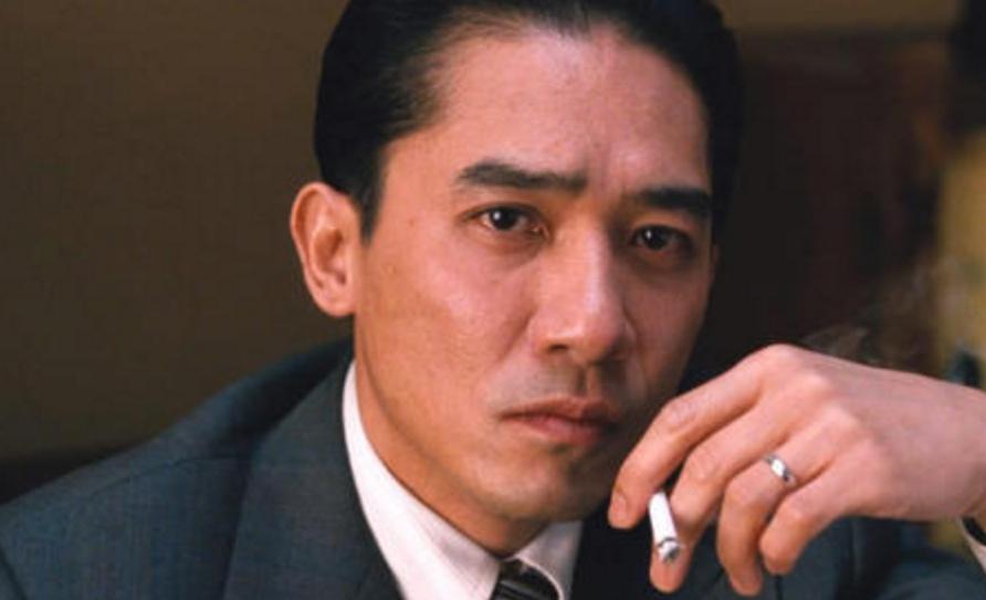 90年代刘嘉玲被三个男劫匪绑，裸照被泄露，10多年后才知道真相