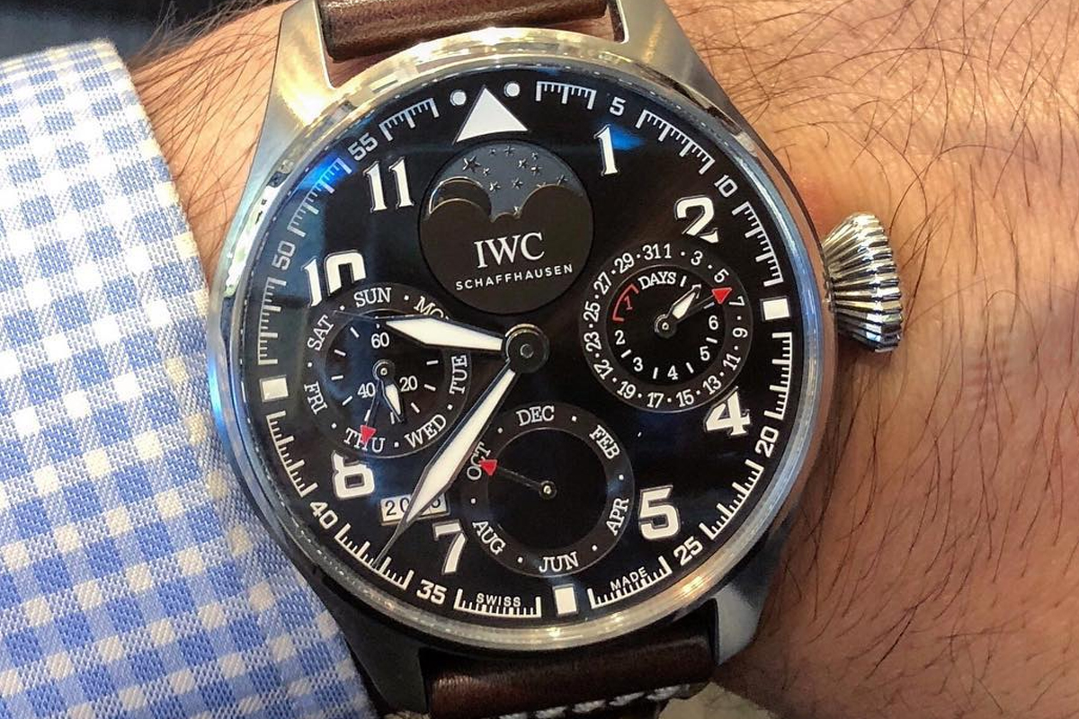 这几大功能都没有?那你可能买了块假航空表!