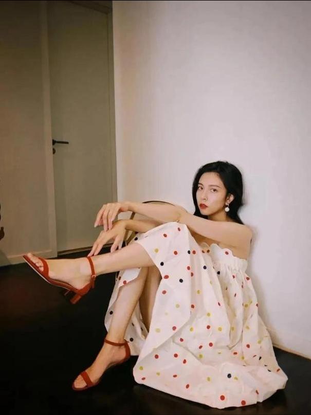 夏天鞋子一定要选对,夏天鞋子选什么颜色比较不热