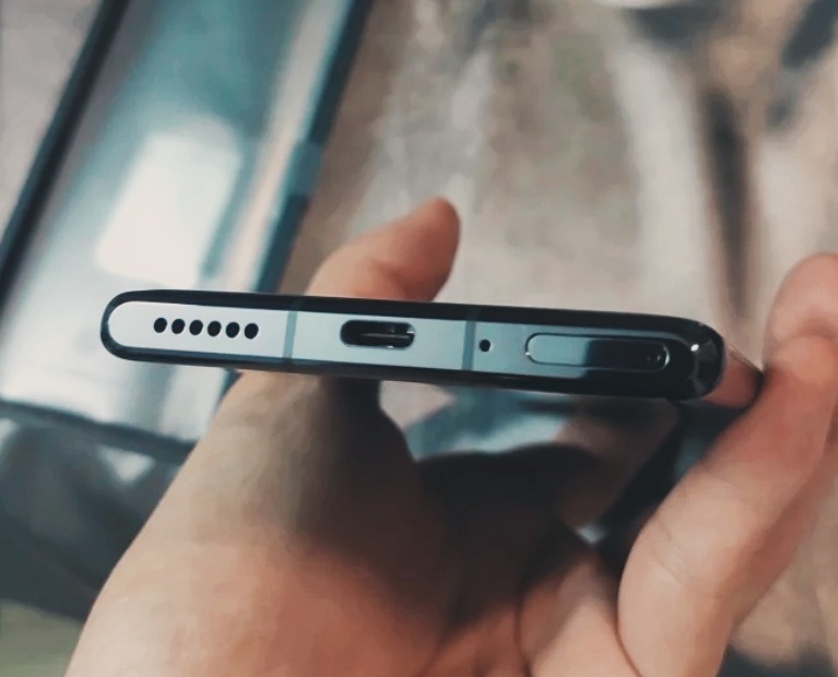 一般人的手机使用多久一换最合适？老师傅的建议很实在，说心坎了