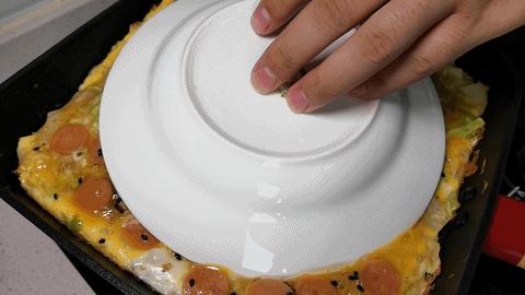 蔬菜煎饼的家常做法电饼铛,蔬菜煎饼怎么做好吃又简单