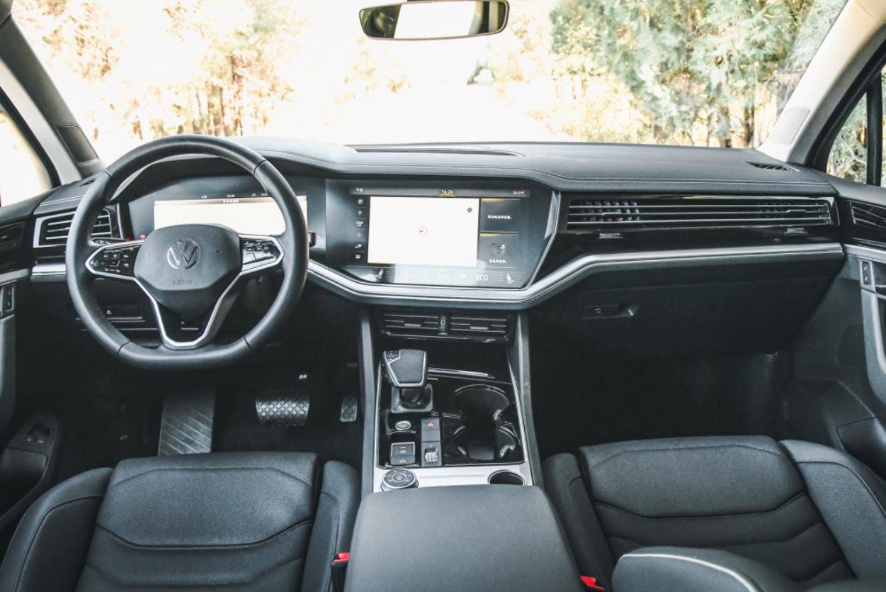 2011款大众途锐汽油3.0t油耗多少,途锐2.0燃油版真实续航里程