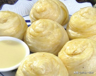 酒泉人面食视频,甘肃过年炸的面食酒泉