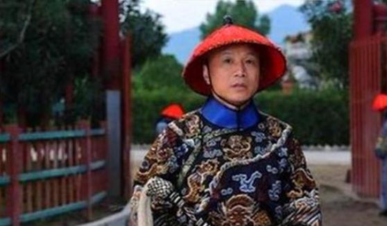 太监拿着拂尘是什么意思,为什么古代太监手里都拿个拂尘