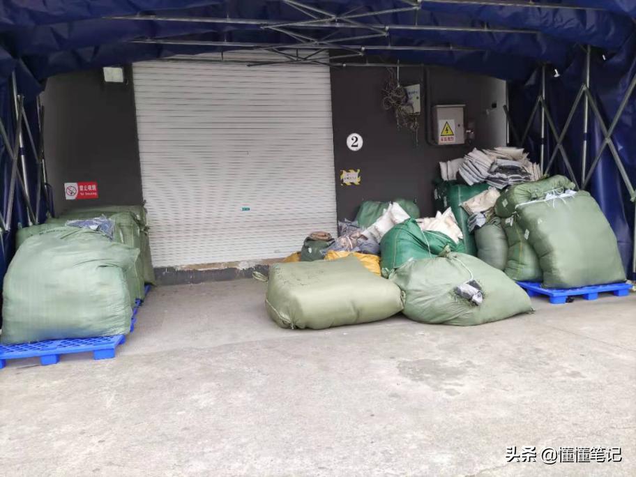 10元抽鞋盲盒,10元以上抽笔盲盒