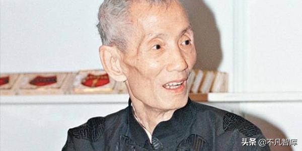 39岁负债3.2亿，61岁成上市集团老板，今比肩李嘉诚