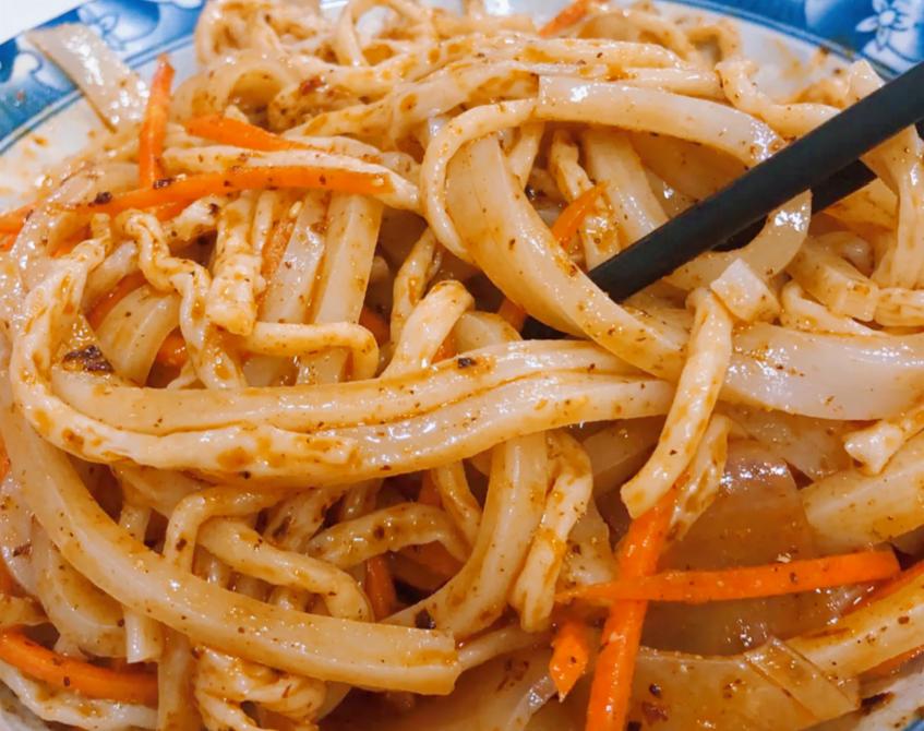 收下这份《夏日凉皮凉面指南》，银川这8家店也太好吃了吧