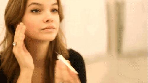 孕期用化妆品对胎儿有什么影响,孕期用化妆品对宝宝有什么影响