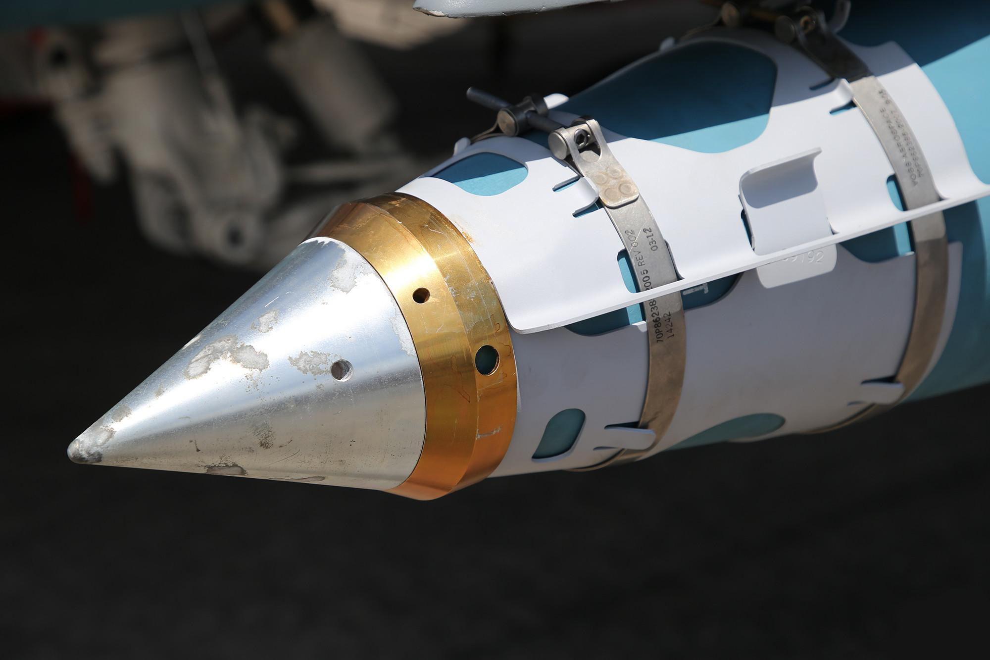 乌军首次使用jdam精确制导炸弹,美军调整靶弹真实成功率