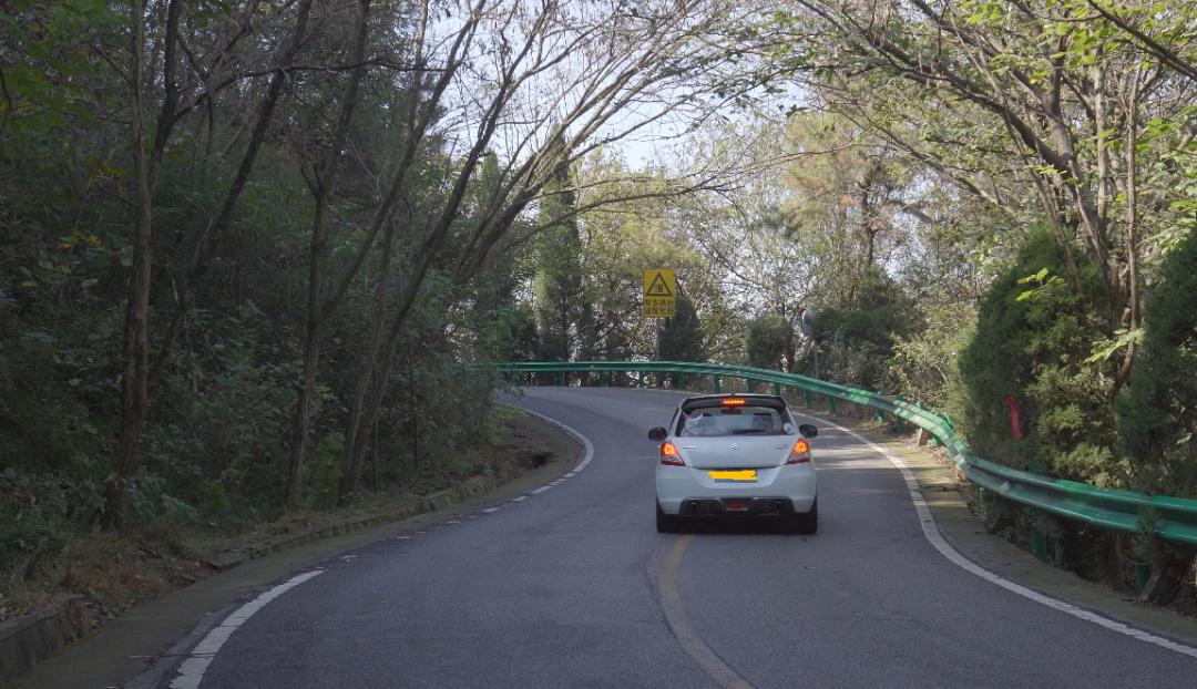 福克斯active和stline哪个好,福克斯stline测评宽面车神