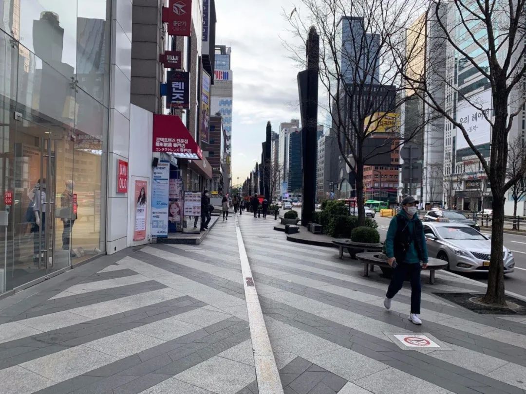 此时此刻,他们在日本,他们在韩国