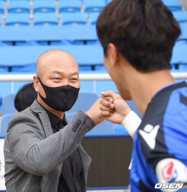 「人物」尚武主帅金泰完:告别尚州很伤感,明年继续“幸福足球”