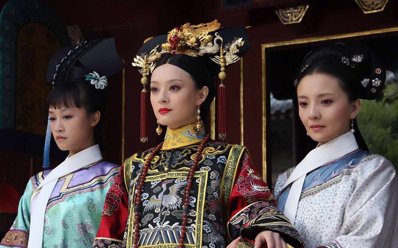 清朝妃嫔等级和宫女等级,清朝皇帝身边的太监宫女等级
