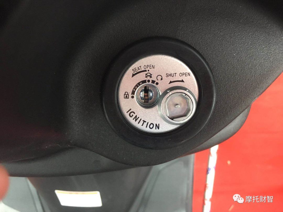 济南铃木安徽发布国四新车—6480元瑞梦125、9380元UY125