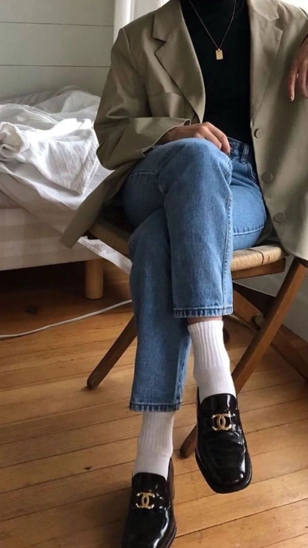 今年流行什么样的乐福鞋 (今年流行的乐福鞋都有什么样的)