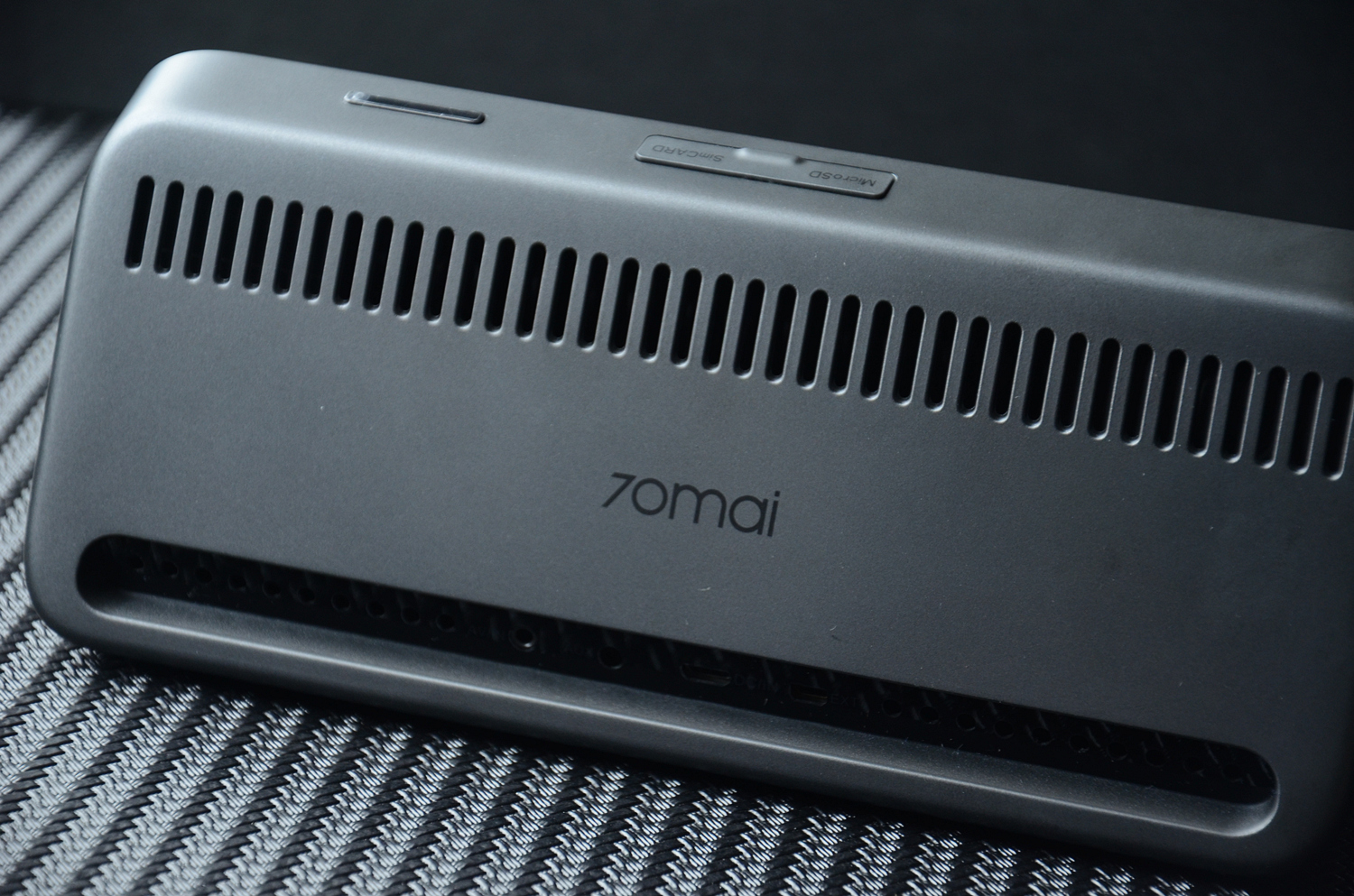 小米70迈“智能行车助手”评测，内置小爱同学，ADAS驾驶辅助