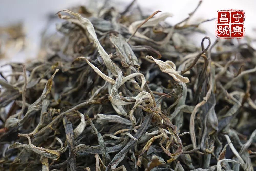 普洱茶怎么有锁喉感,陈年老普洱茶有锁喉的感觉吗