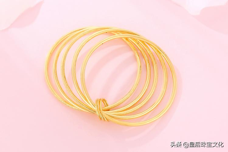 黄金手镯的美好寓意,黄金手镯的寓意