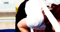 周冬雨成极萌全球代言人,周冬雨为什么当维密代言人