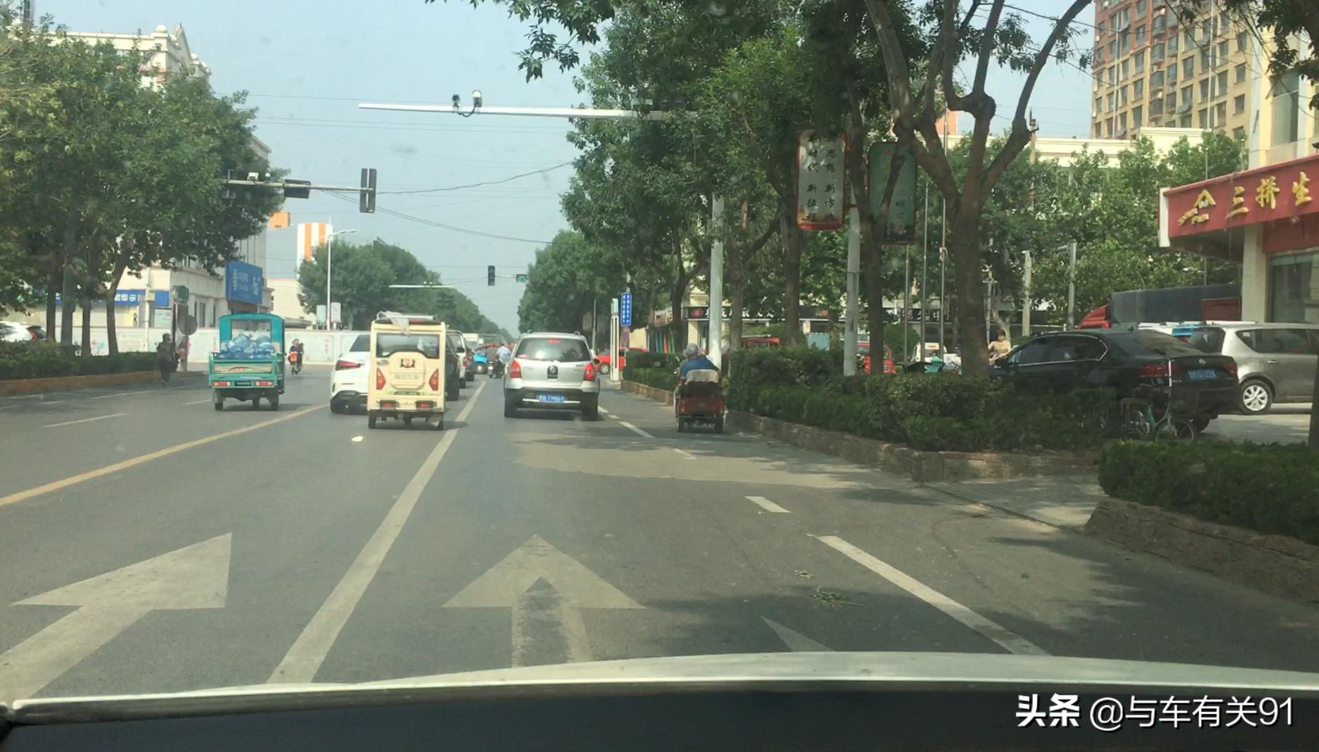 刚拿到驾照怎么开车最安全,新手了刚拿到驾照怎样开车最安全