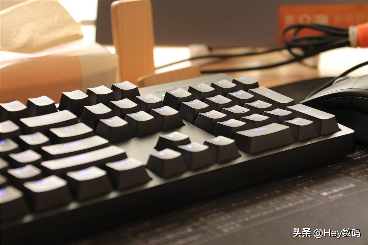 初入社会的你怎样多快好省地布置桌面？在此给你一点建议