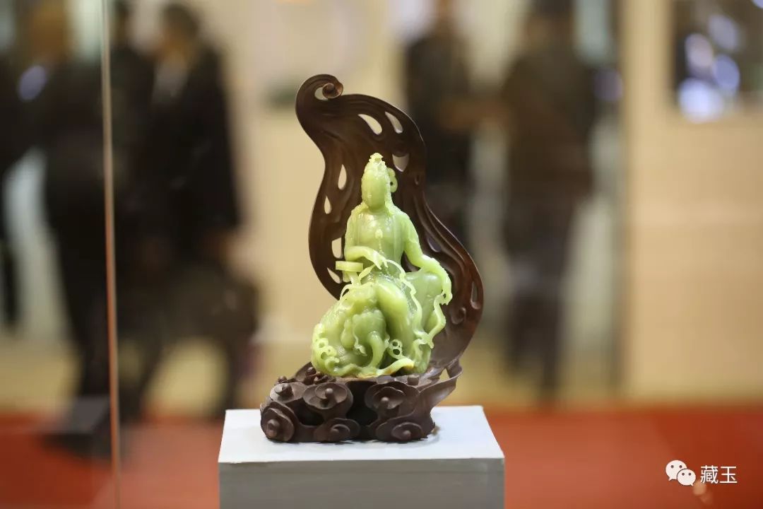 遇上这样的玉友，玉商很为难哪