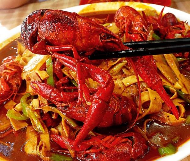 南宁最好吃的大排档小龙虾,南宁最好吃的五香龙虾